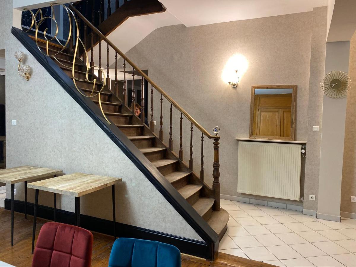 A La Villa Perroy Les Chambres Sont Spacieuses Et Les Petit-Dejeuners Offerts Дюнкерк Экстерьер фото