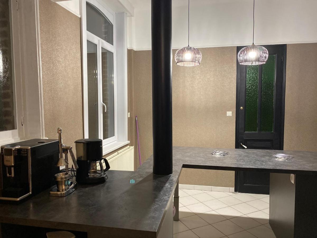 A La Villa Perroy Les Chambres Sont Spacieuses Et Les Petit-Dejeuners Offerts Дюнкерк Экстерьер фото