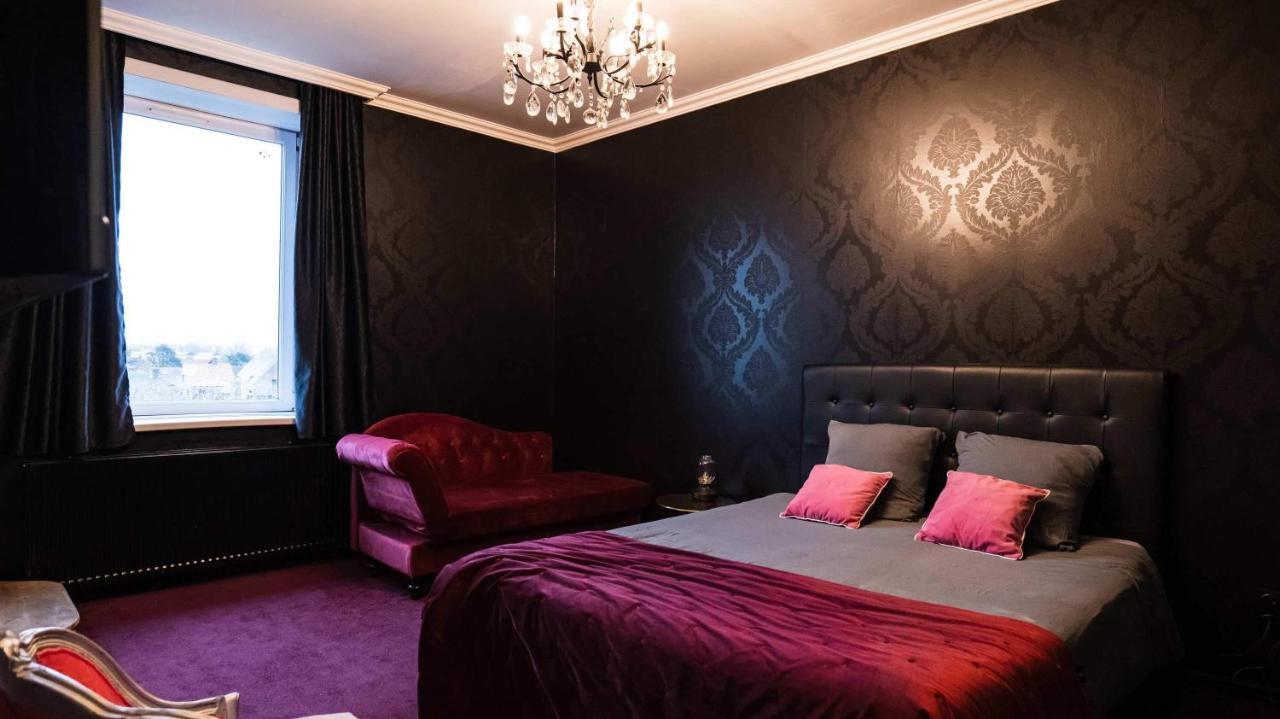 A La Villa Perroy Les Chambres Sont Spacieuses Et Les Petit-Dejeuners Offerts Дюнкерк Экстерьер фото