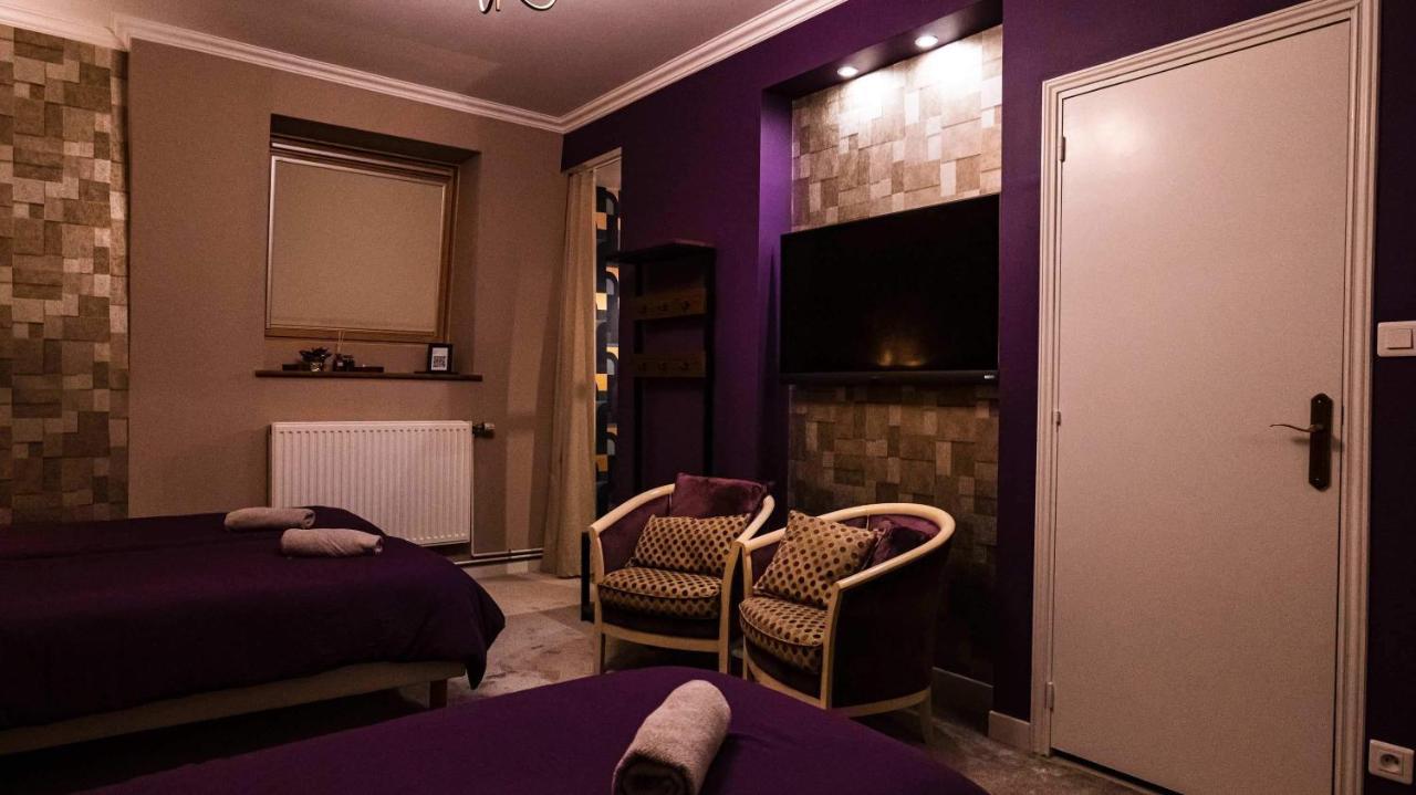 A La Villa Perroy Les Chambres Sont Spacieuses Et Les Petit-Dejeuners Offerts Дюнкерк Экстерьер фото